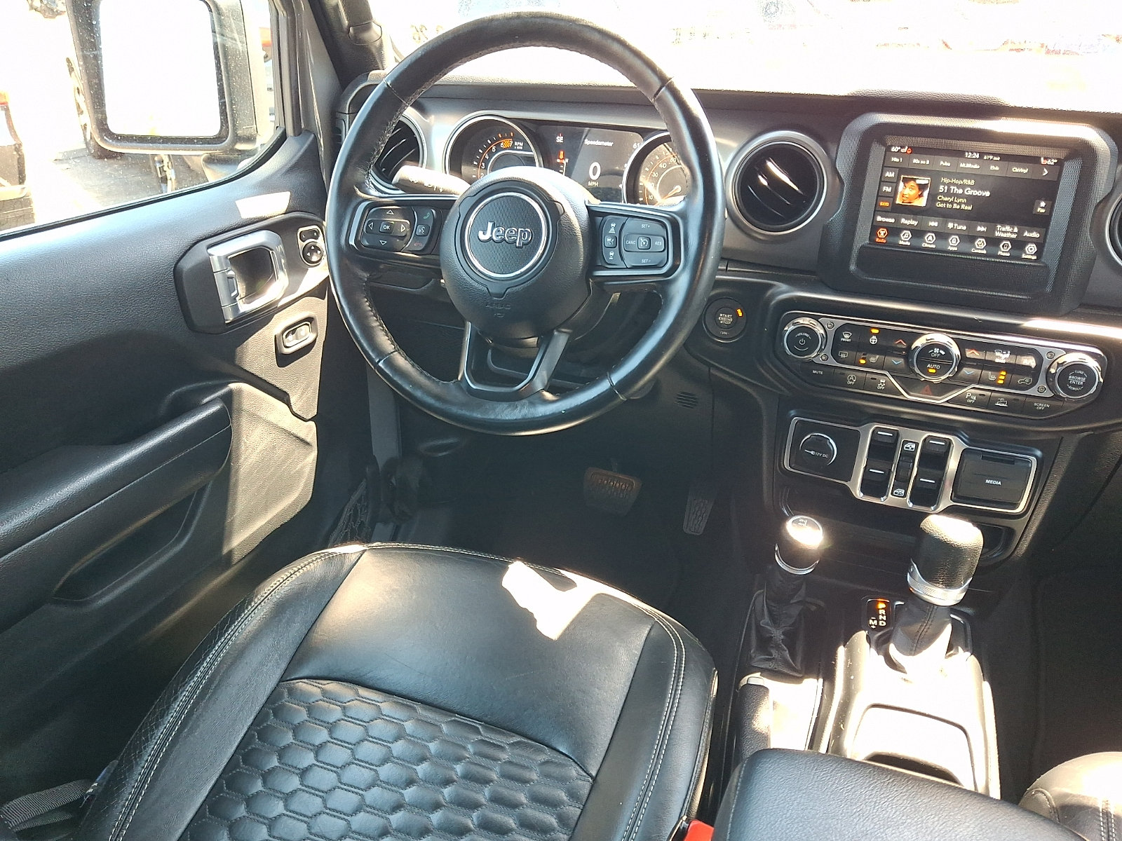 Used 2021 Jeep Wrangler Unlimited Sport AWD/4WD image 14