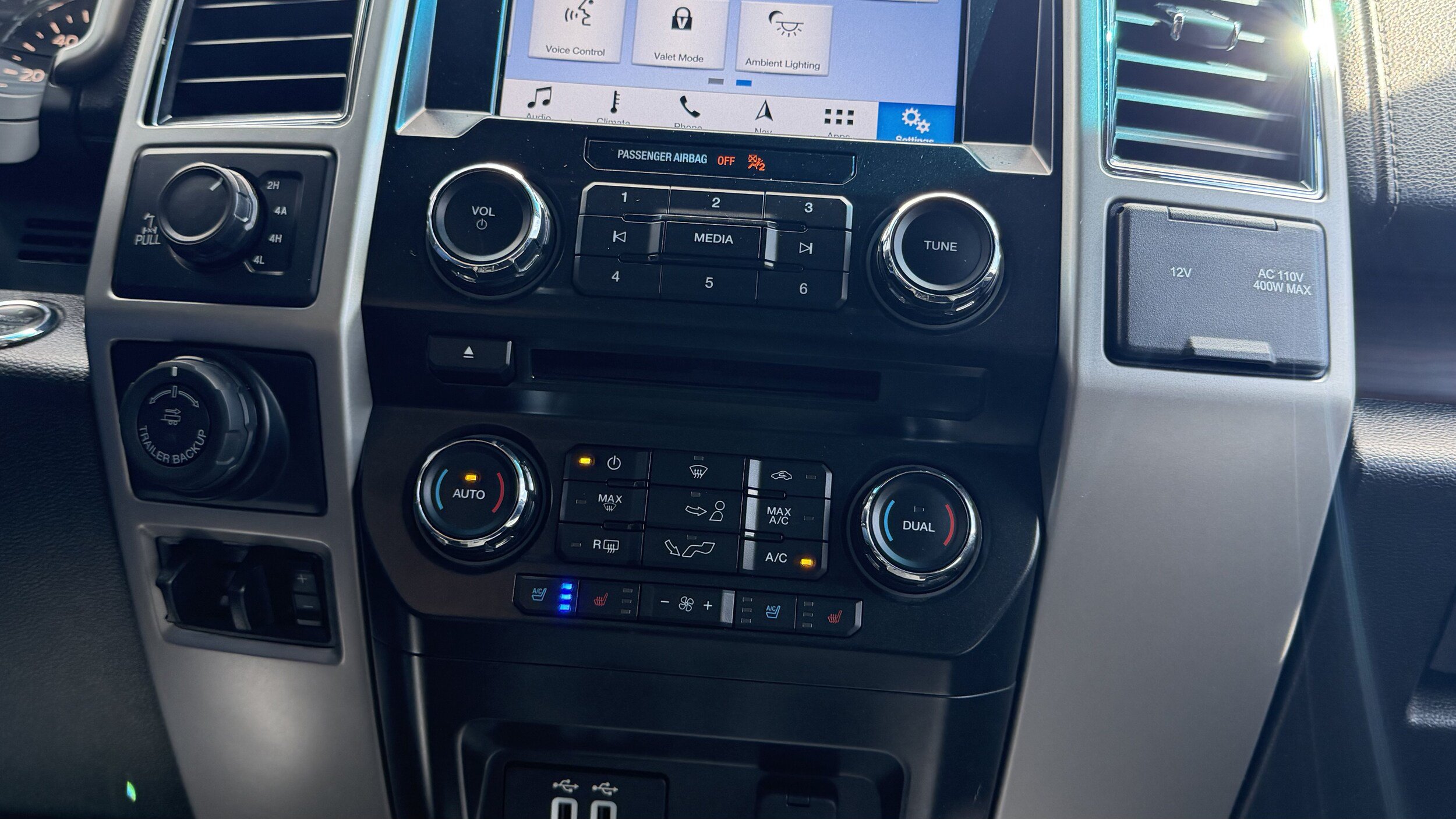 Certified 2017 Ford F150 Lariat AWD/4WD image 46