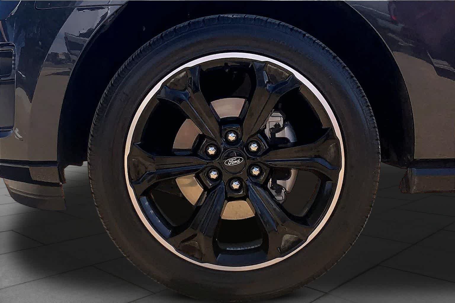Certified 2024 Ford Expedition Max Limited AWD/4WD image 11