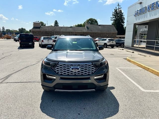 Certified 2021 Ford Explorer Platinum w/ Equipment Group 601A AWD/4WD image 2