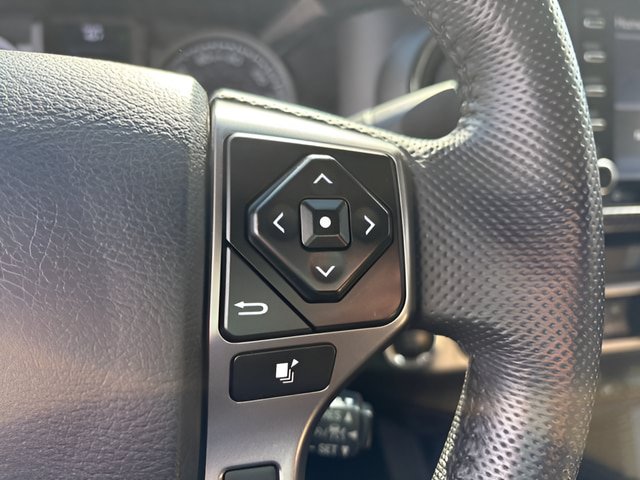 Used 2023 Toyota Tacoma SR5 AWD/4WD image 11