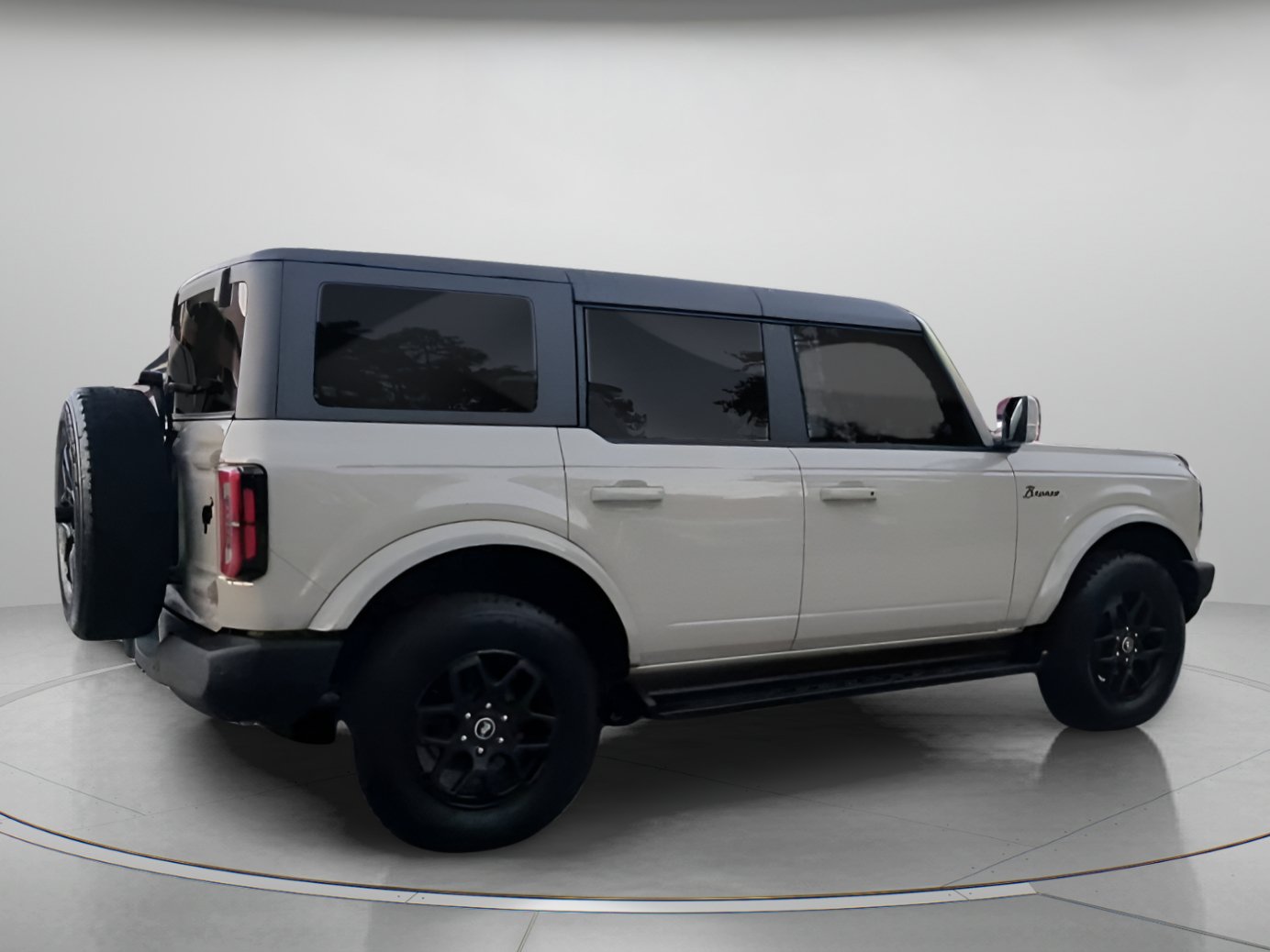 Certified 2025 Ford Bronco Outer Banks AWD/4WD image 29