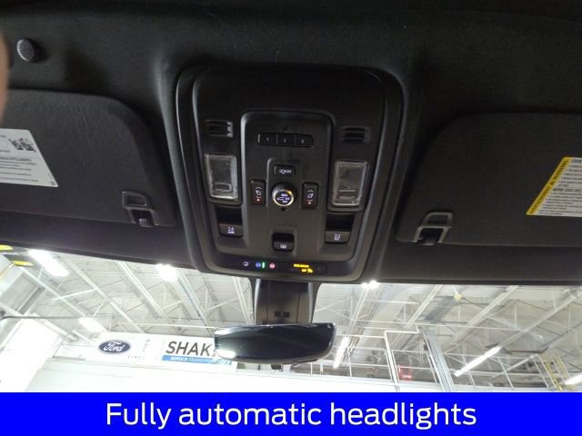 Used 2021 Chevrolet Tahoe Premier w/ Premium Package image 32