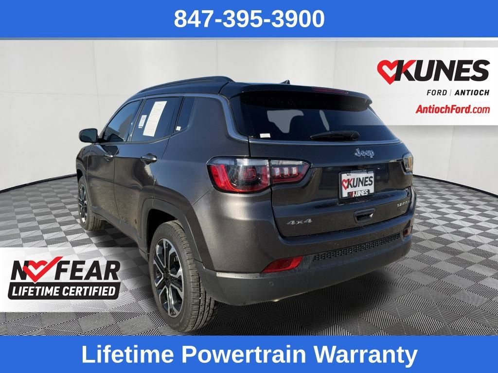 Used 2024 Jeep Compass Limited image 3