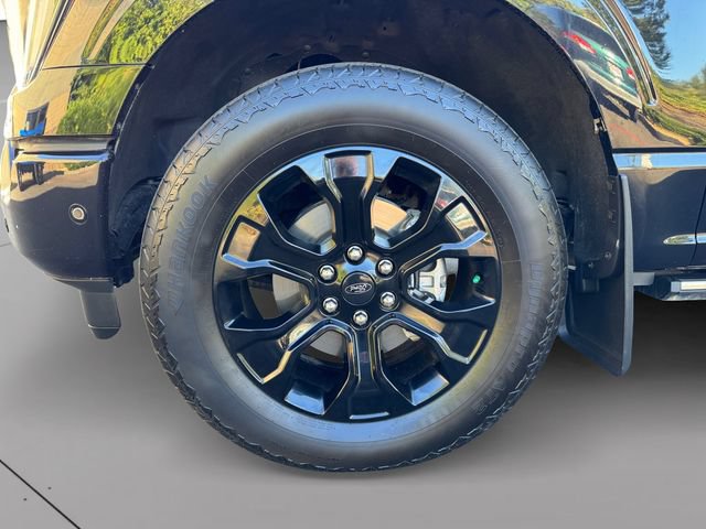 Certified 2023 Ford F150 Platinum w/ FX4 Off-Road Package AWD/4WD image 9