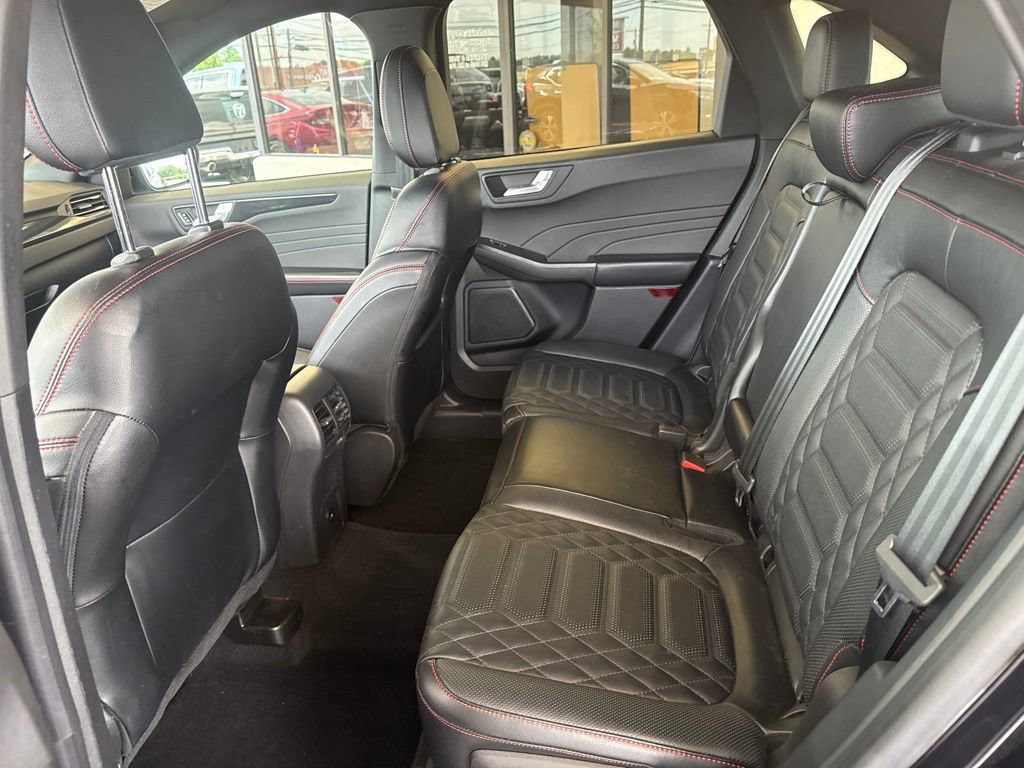 Certified 2023 Ford Escape ST-Line Elite w/ Premium Technology Package AWD/4WD image 14