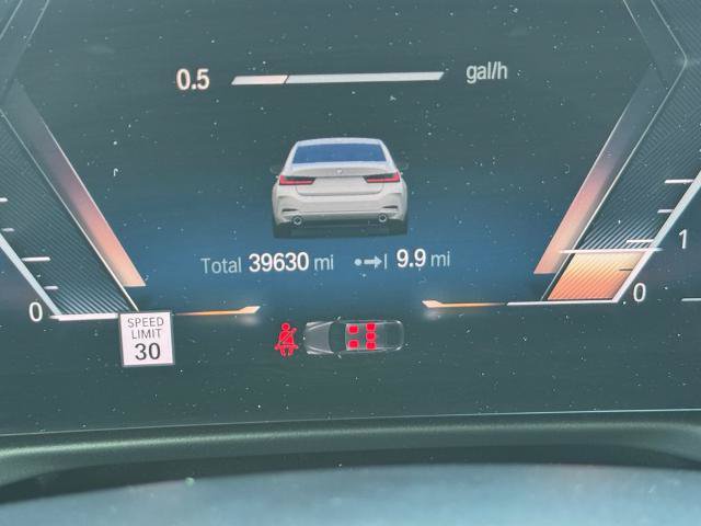 Used 2023 BMW 330i xDrive Sedan w/ Driving Assistance Package AWD/4WD image 25