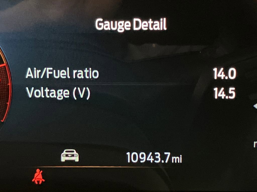 Certified 2025 Ford Mustang Premium image 17