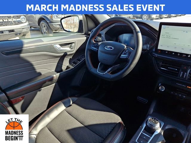 Certified 2023 Ford Escape ST-Line w/ Tech Pack #1 image 14