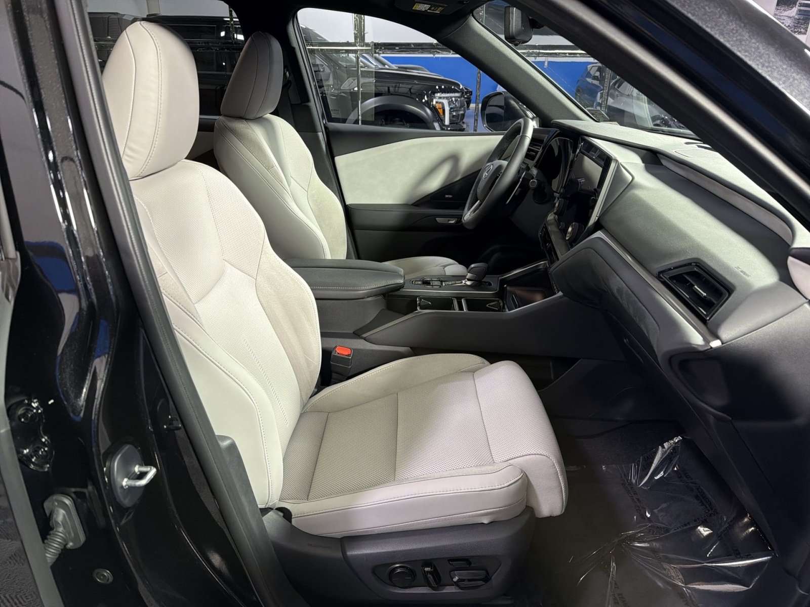 Used 2026 Lexus TX 350 AWD w/ Technology Package image 24