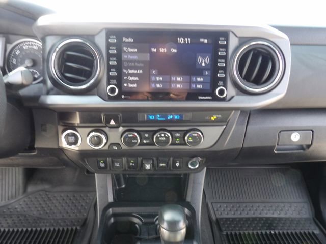 Used 2023 Toyota Tacoma TRD Off-Road w/ Technology Package AWD/4WD image 21