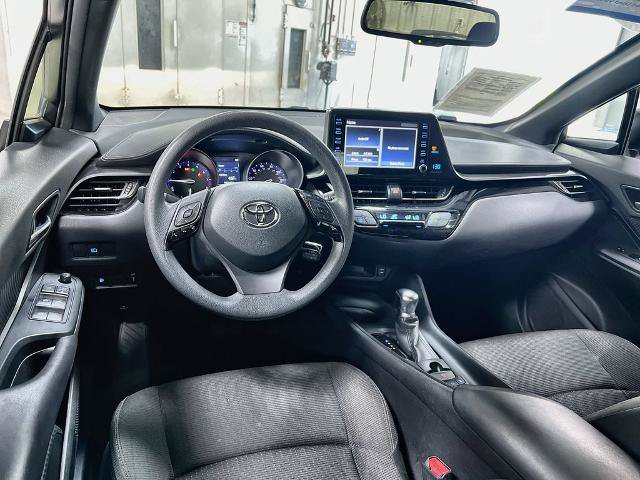Used 2019 Toyota C-HR LE FWD image 18