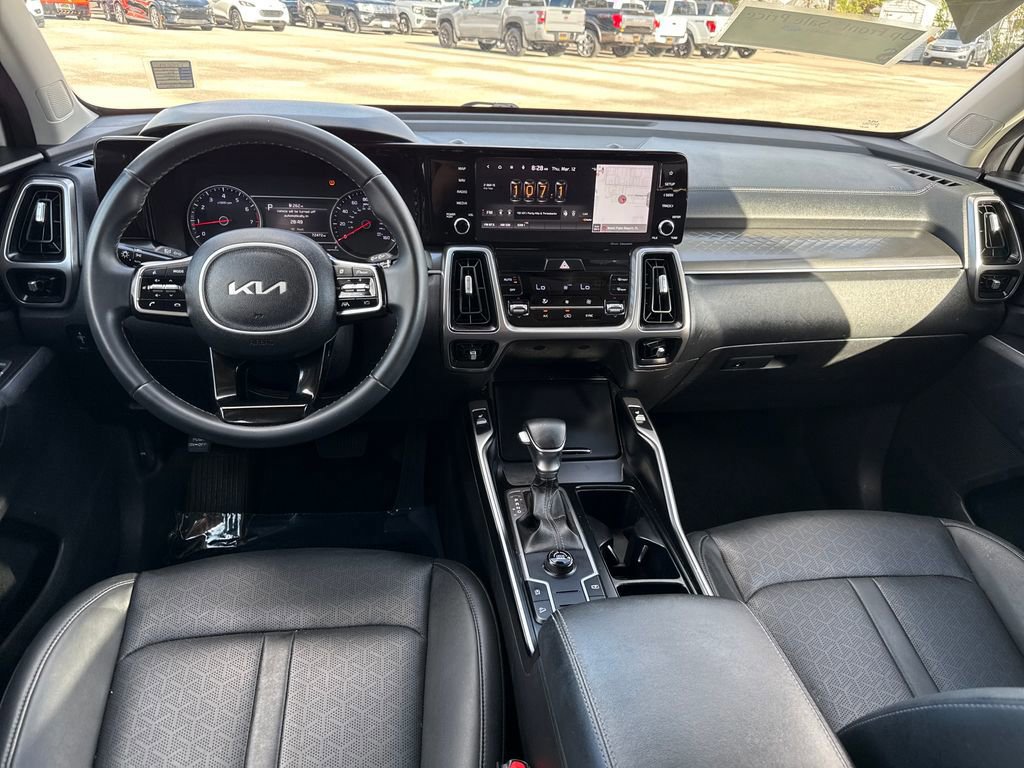 Used 2022 Kia Sorento S image 7