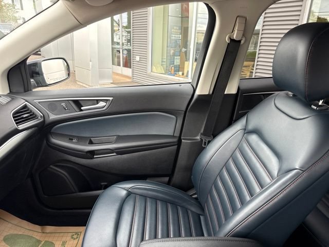 Certified 2022 Ford Edge SEL w/ Sport Appearance Package AWD/4WD image 26