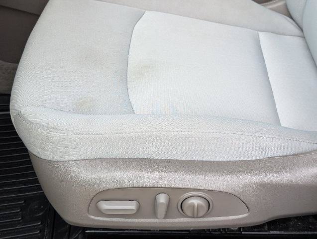 Used 2025 Chevrolet Malibu LT FWD image 14