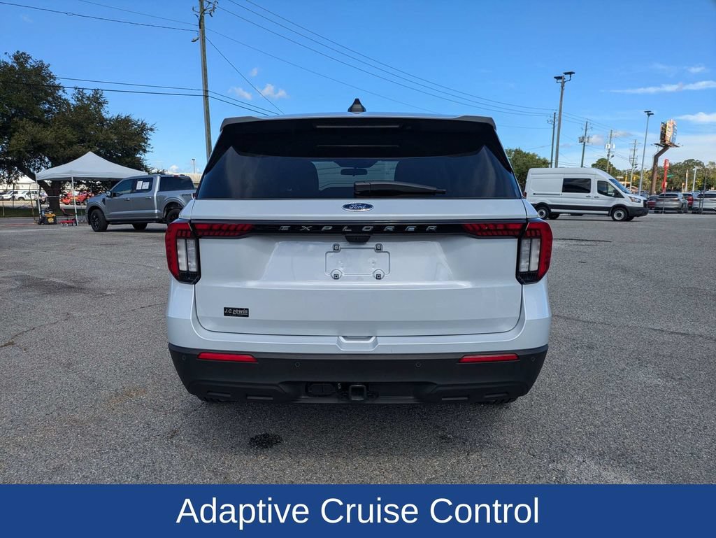 Certified 2026 Ford Explorer Active RWD image 5