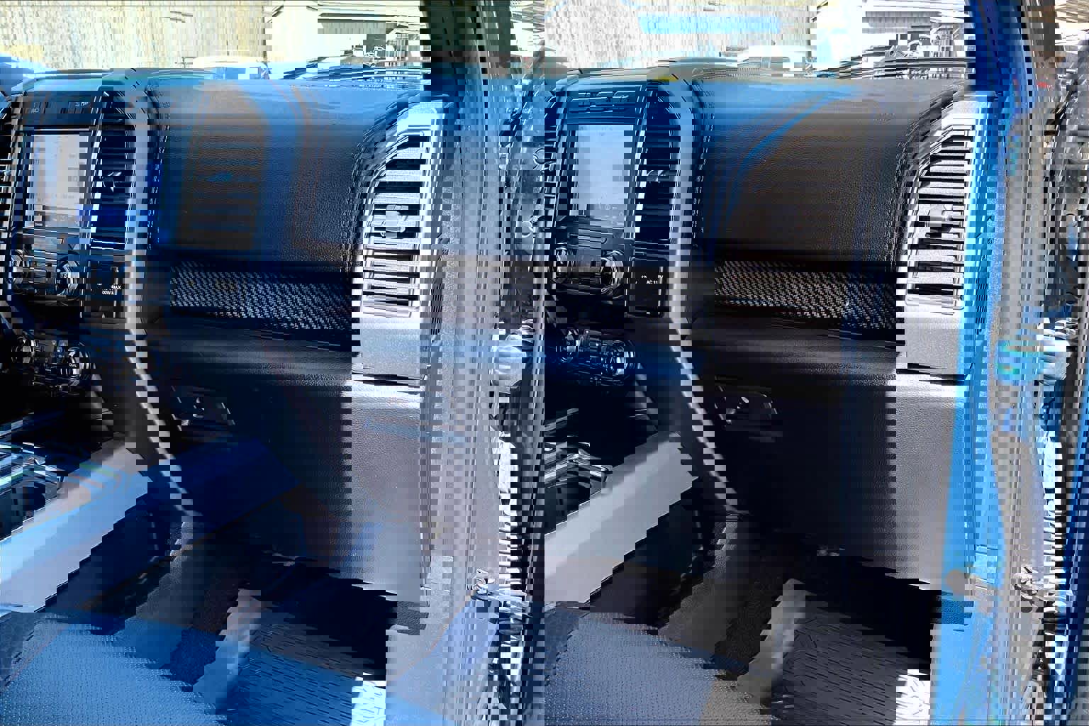 Certified 2019 Ford F150 Raptor w/ Equipment Group 802A Luxury image 21