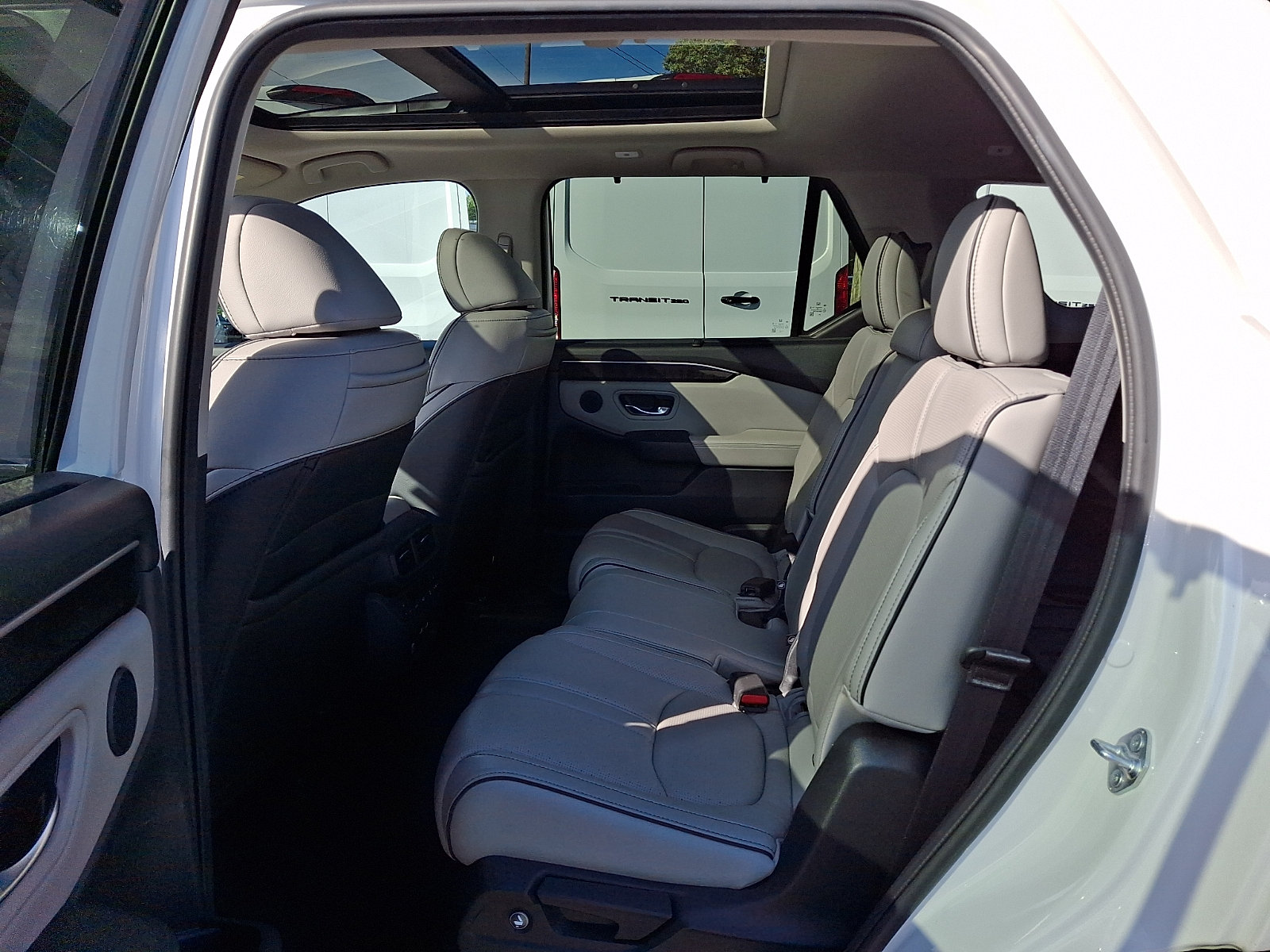 Used 2023 Honda Pilot Elite image 10