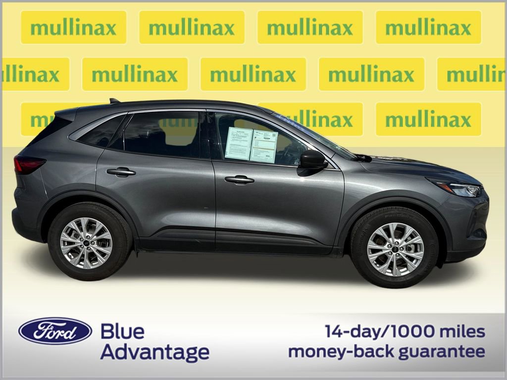 Certified 2023 Ford Escape Active w/ Cold Weather Package FWD video 2