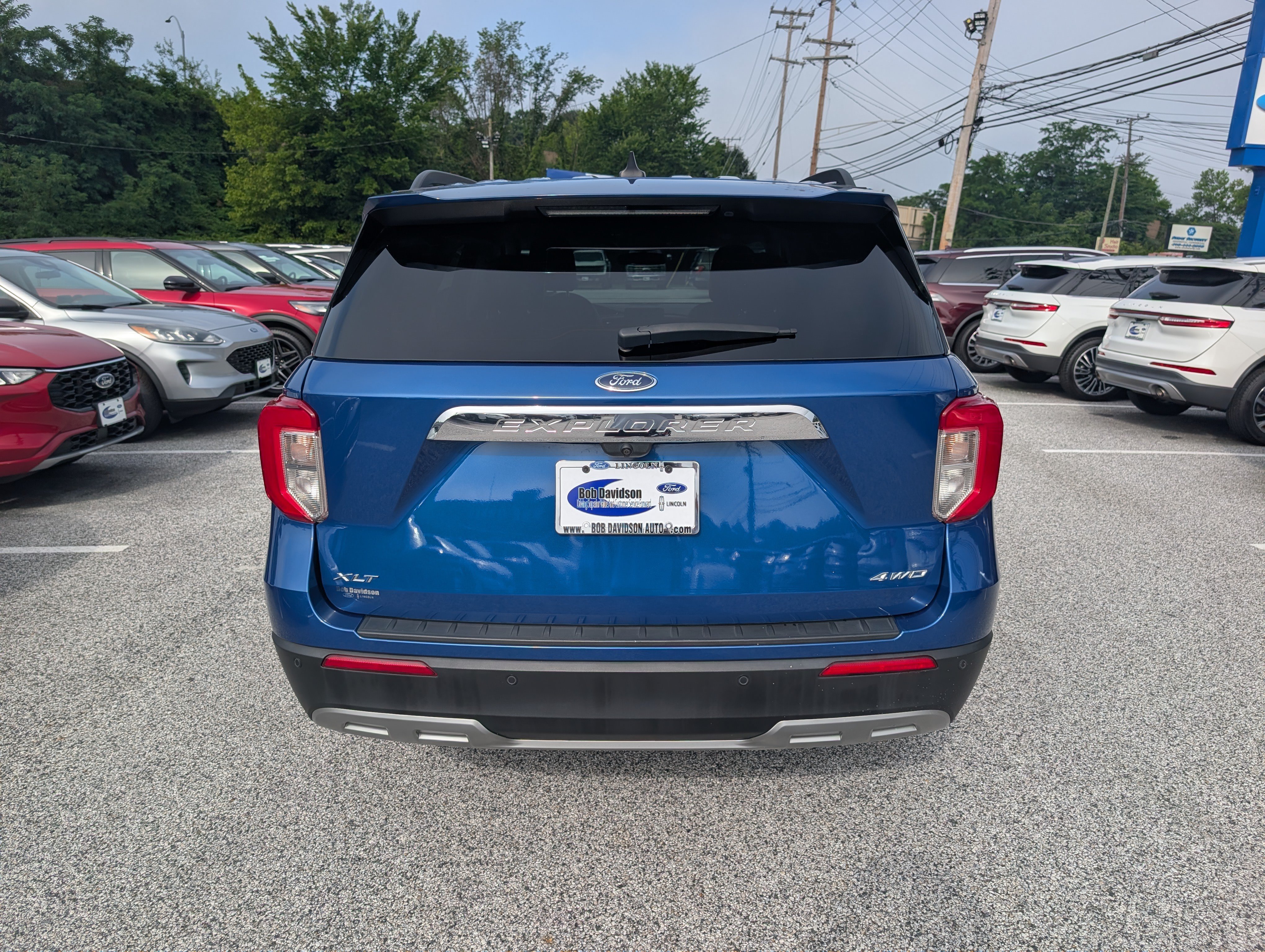 Certified 2023 Ford Explorer XLT w/ Equipment Group 202A AWD/4WD image 6