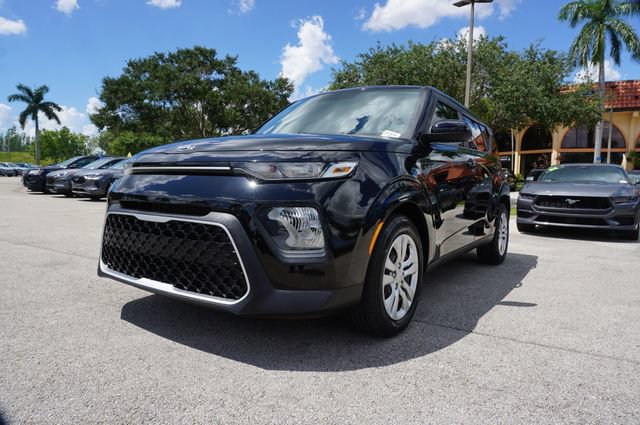 Used 2021 Kia Soul LX FWD image 13