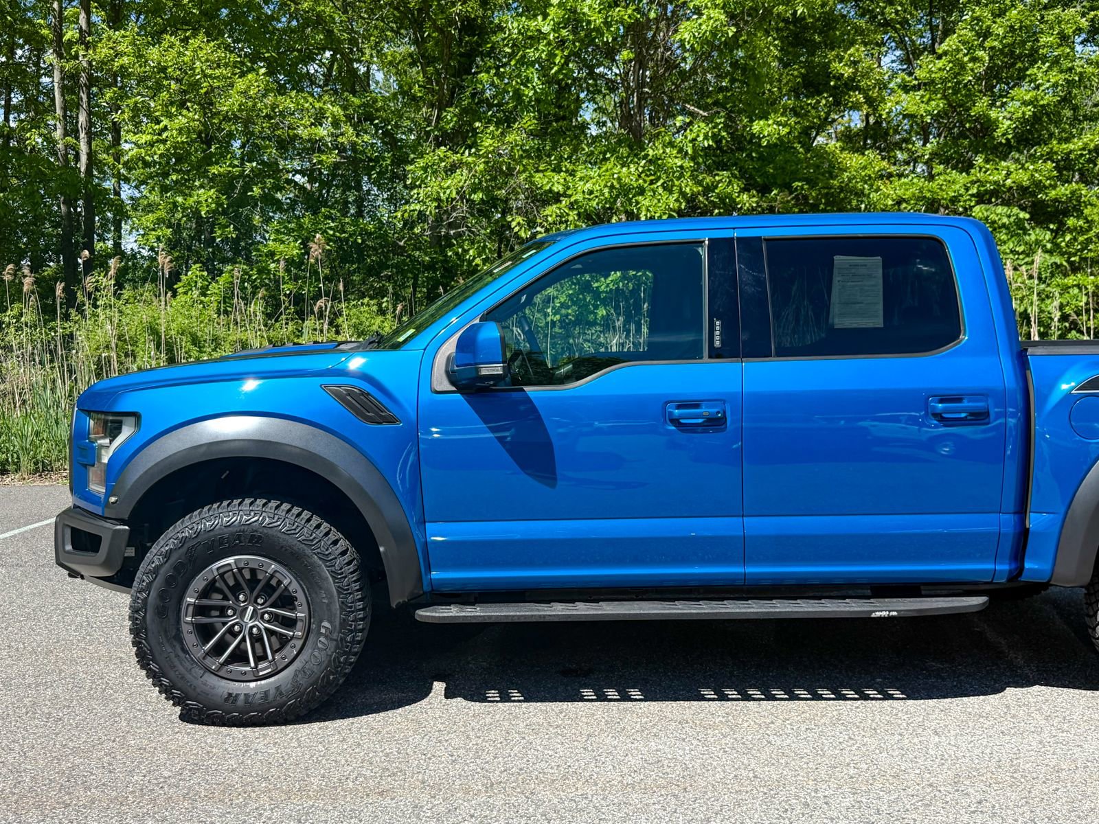 Certified 2019 Ford F150 Raptor w/ Equipment Group 802A Luxury AWD/4WD image 9