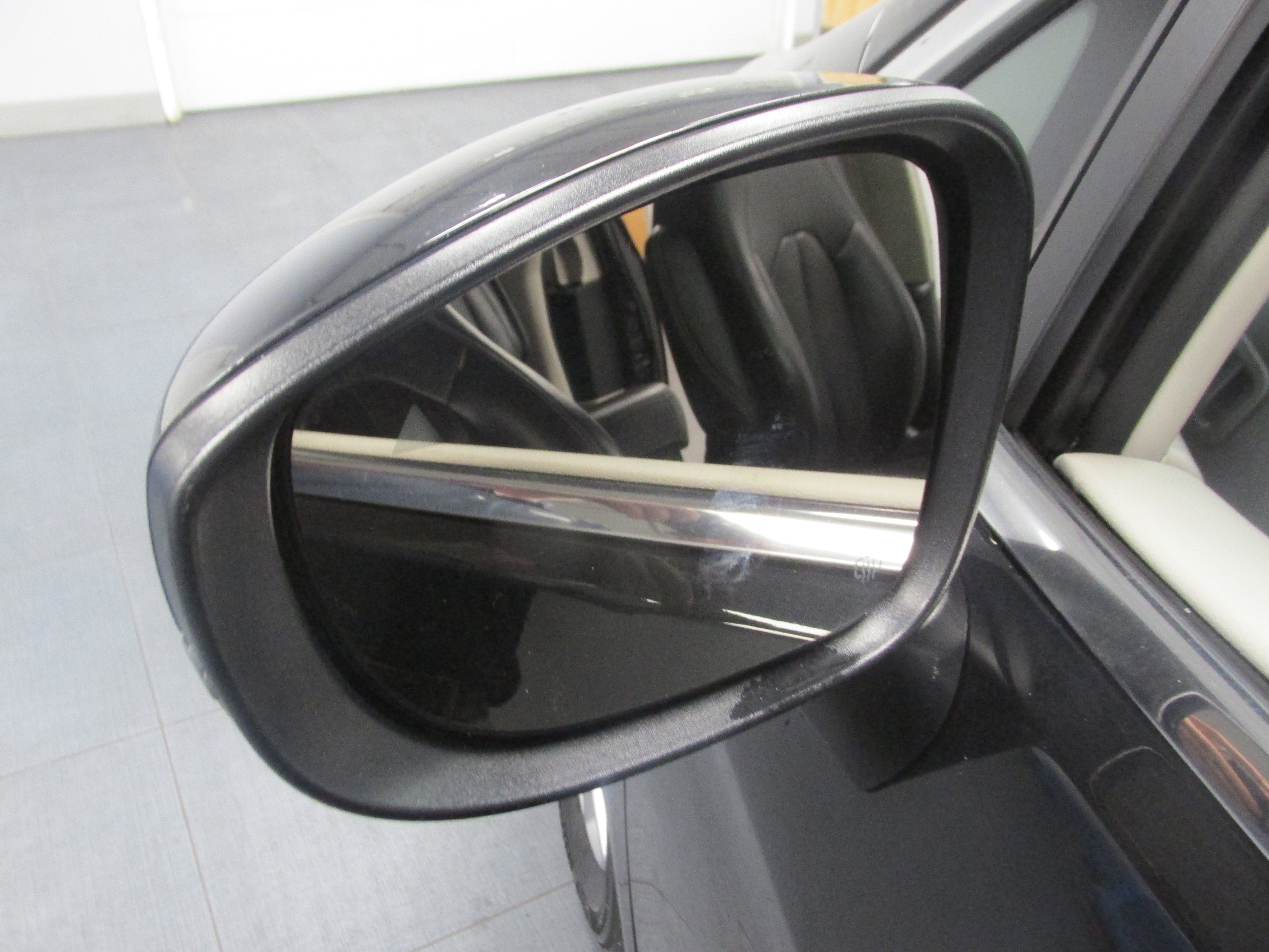 Used 2023 Chrysler Pacifica Touring-L FWD image 18