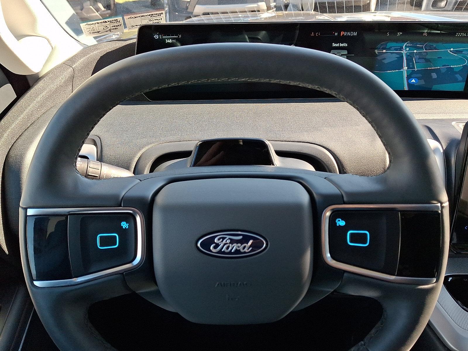 Certified 2025 Ford Expedition Active AWD/4WD image 21