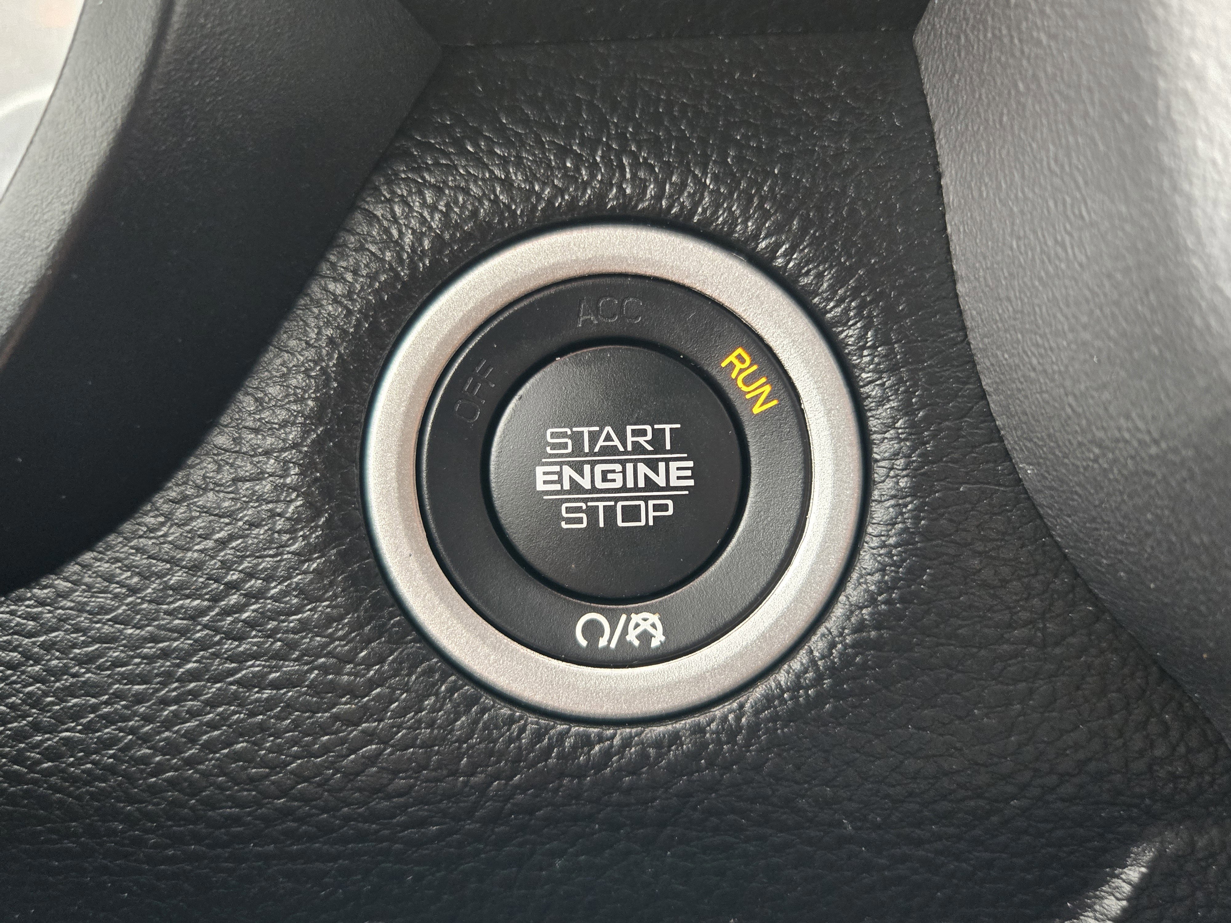 Used 2024 RAM 1500 Lone Star image 16