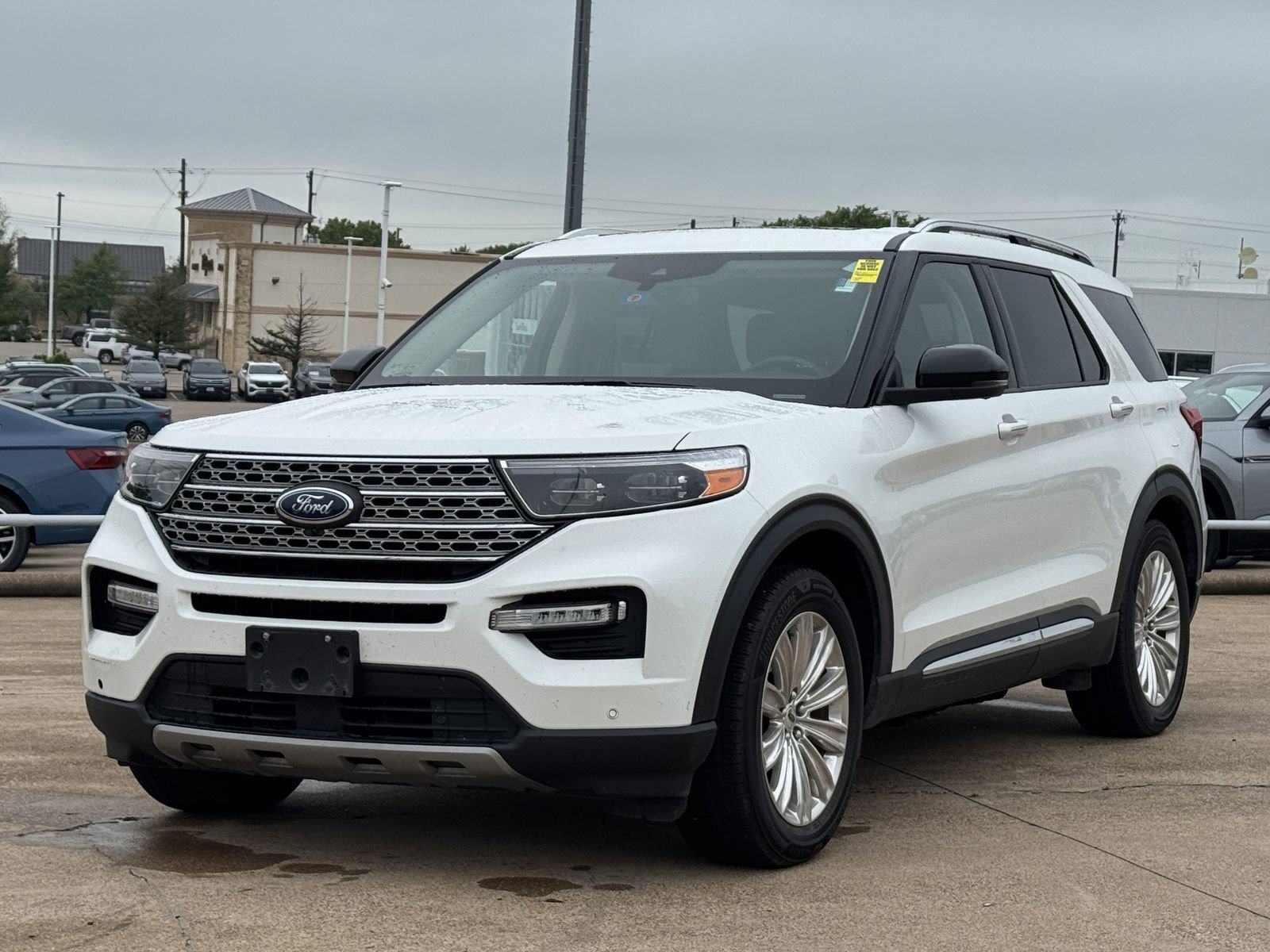 Certified 2022 Ford Explorer Limited w/ Limited Technology Package RWD image 8