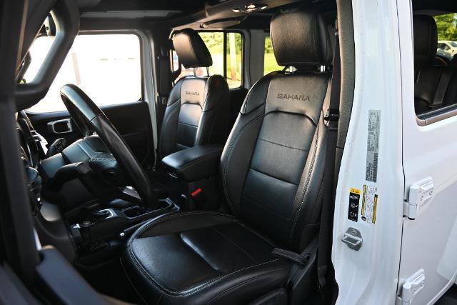 Used 2023 Jeep Wrangler Unlimited Sahara w/ Cold Weather Group AWD/4WD image 21