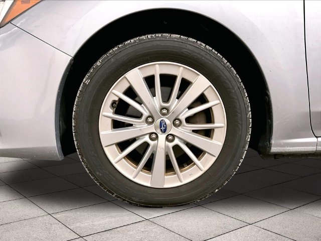 Used 2017 Subaru Impreza 2.0i Premium AWD/4WD image 8