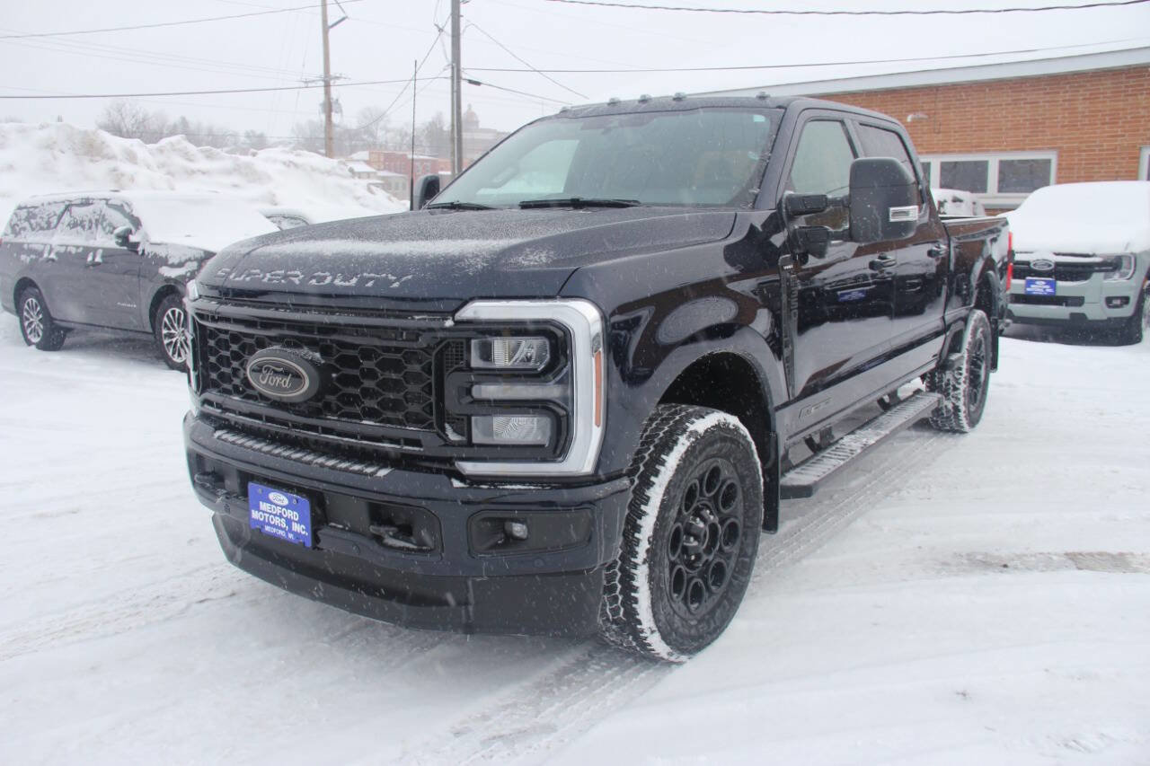 Certified 2025 Ford F350 Lariat w/ Lariat Ultimate Package image 9