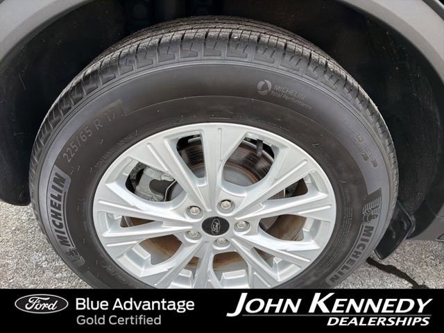 Certified 2025 Ford Escape Active w/ Cold Weather Package image 13