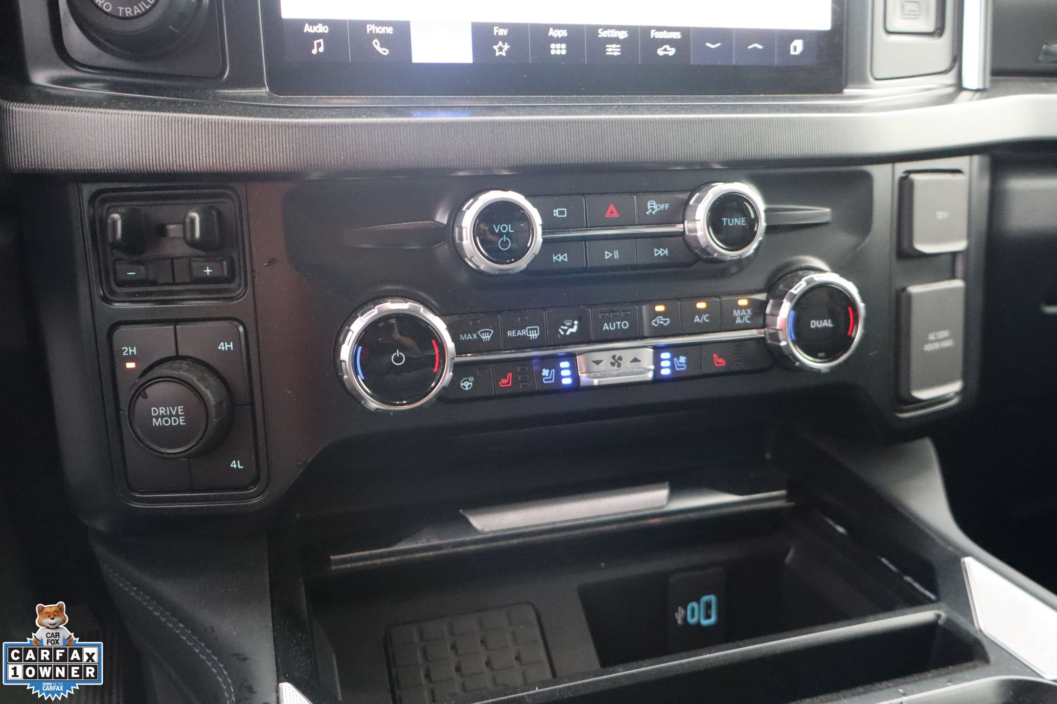 Certified 2025 Ford F350 Platinum AWD/4WD image 21