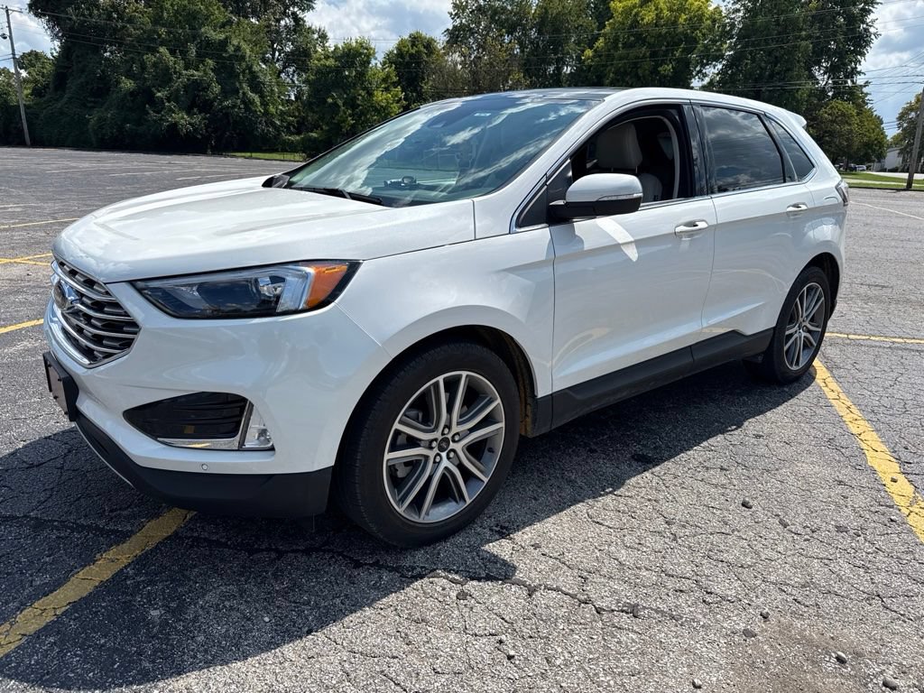 Certified 2023 Ford Edge Titanium AWD/4WD image 16