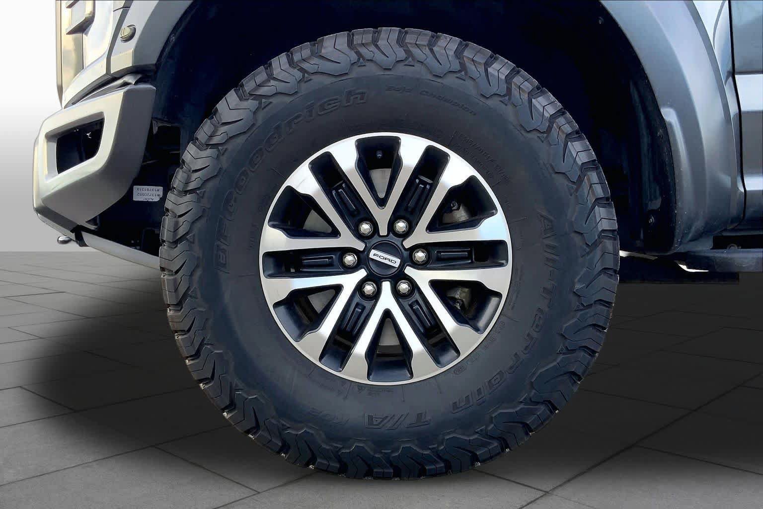 Certified 2019 Ford F150 Raptor AWD/4WD image 21