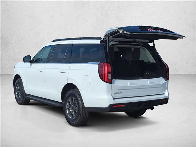 Certified 2025 Ford Expedition Active RWD image 7