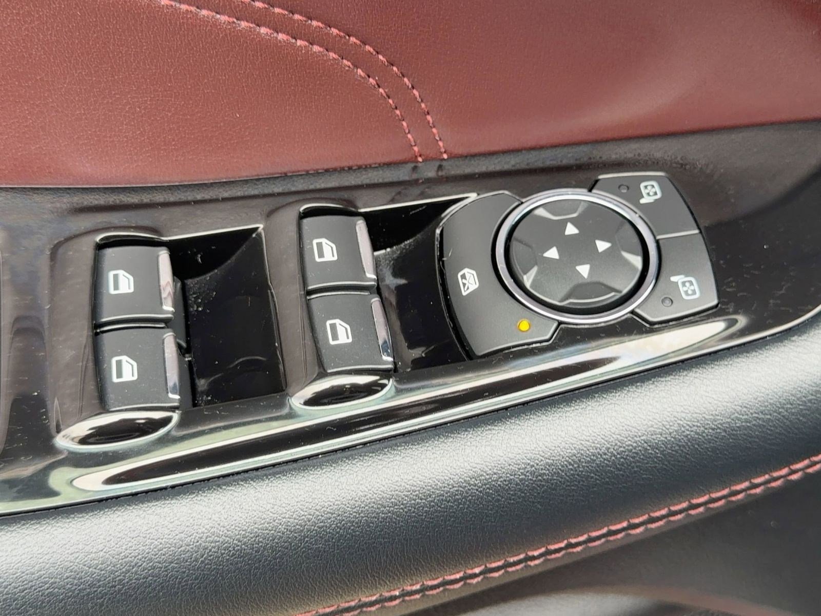 Certified 2020 Ford Edge Titanium w/ Equipment Group 301A image 20