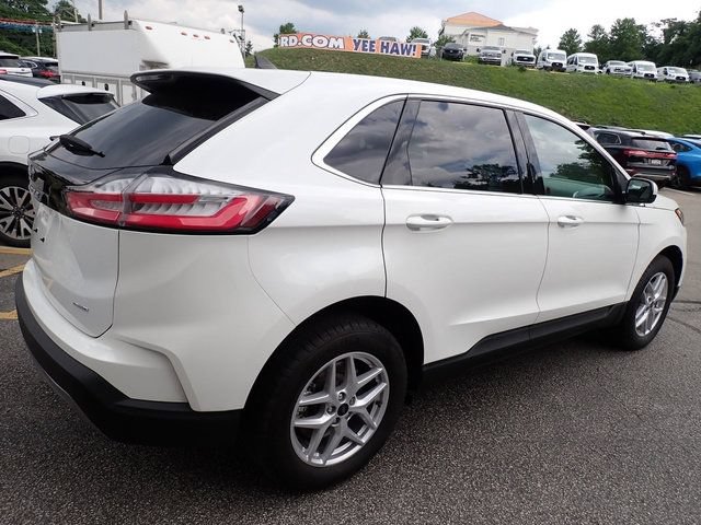 Certified 2023 Ford Edge SEL w/ Convenience Package AWD/4WD image 8