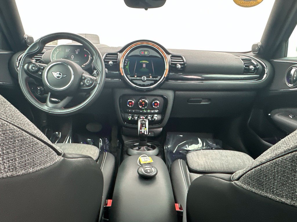 Used 2021 MINI Cooper Clubman S w/ Driver Assistance Package AWD/4WD image 34