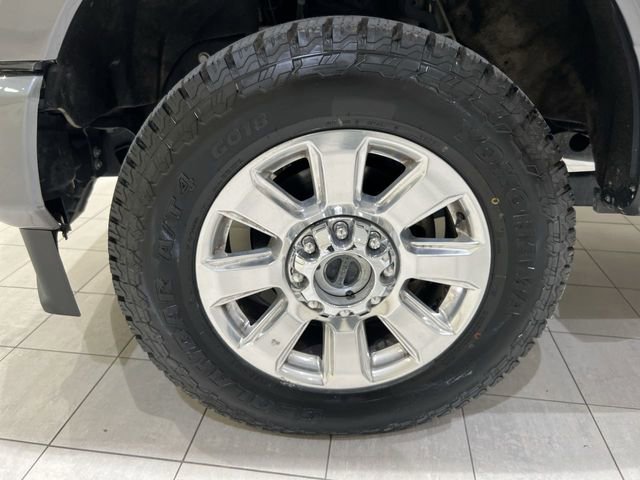Certified 2021 Ford F250 Platinum w/ FX4 Off-Road Package AWD/4WD image 30