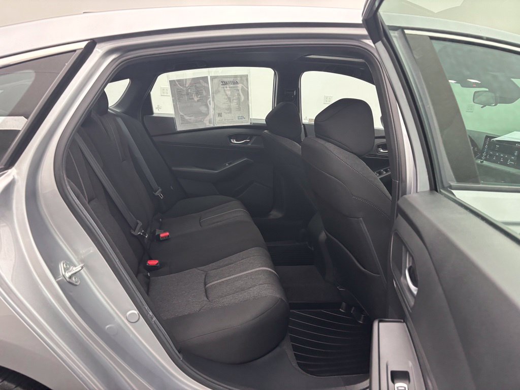 Used 2024 Honda Accord Sport image 40