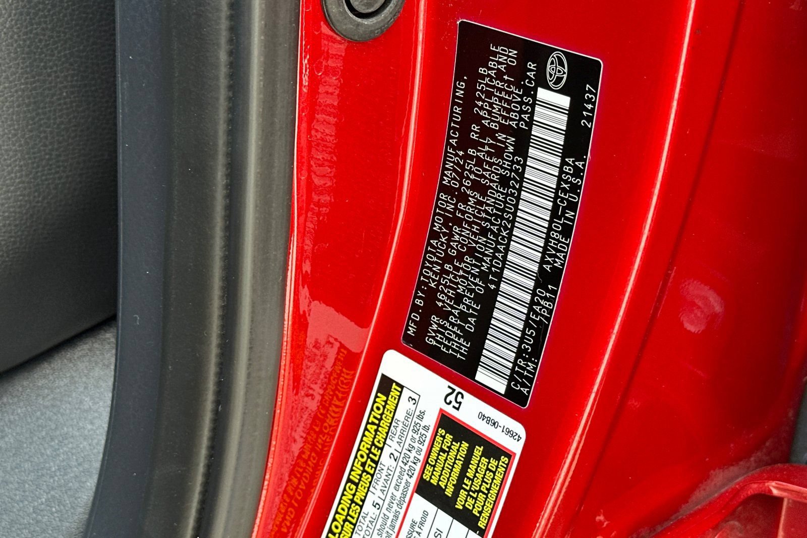 Used 2025 Toyota Camry SE w/ Multimedia Upgrade Package FWD image 31