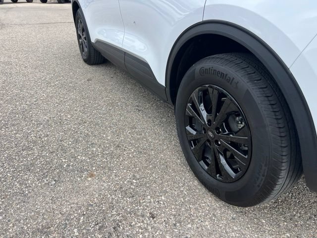 Certified 2023 Ford Escape Active AWD/4WD image 27