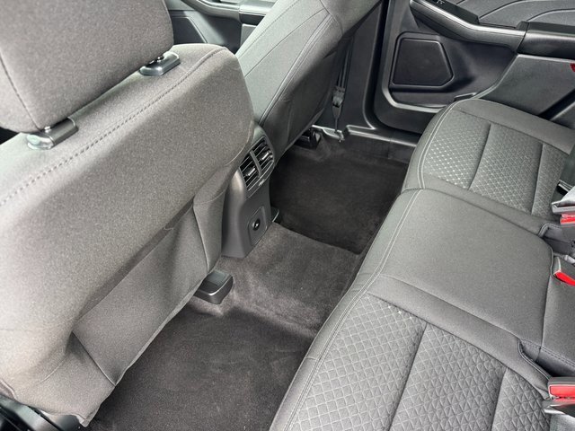 Certified 2025 Ford Escape Active w/ Cold Weather Package image 17