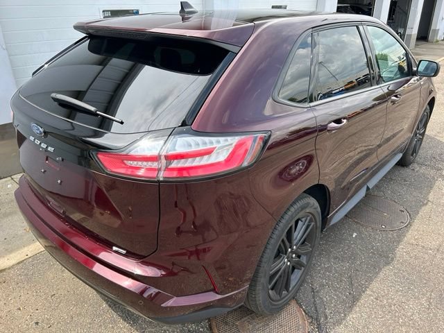 Certified 2023 Ford Edge ST-Line AWD/4WD image 5