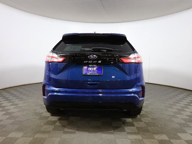 Certified 2024 Ford Edge ST-Line image 3
