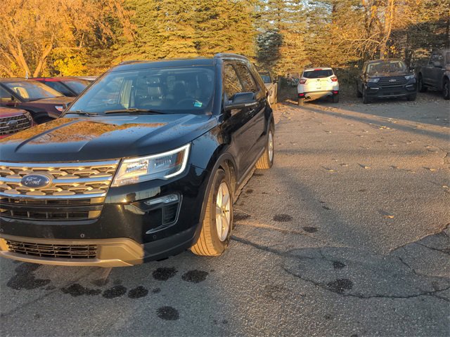 Certified 2018 Ford Explorer XLT w/ Equipment Group 202A image 13