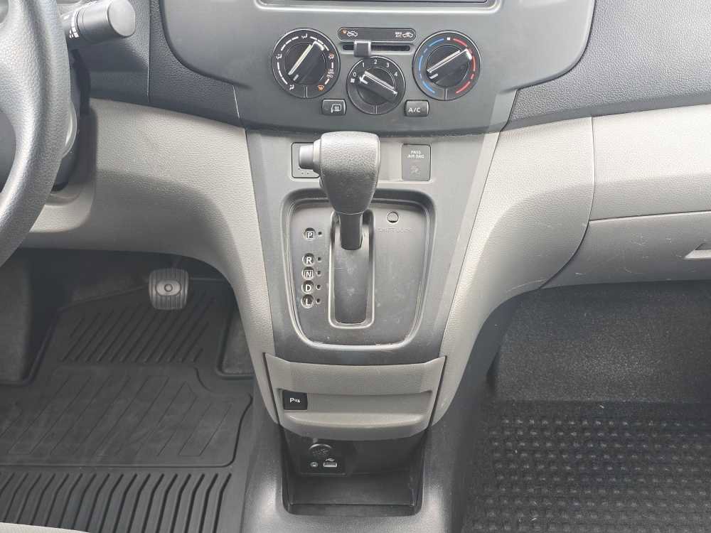 Used 2021 Nissan NV200 SV FWD image 13